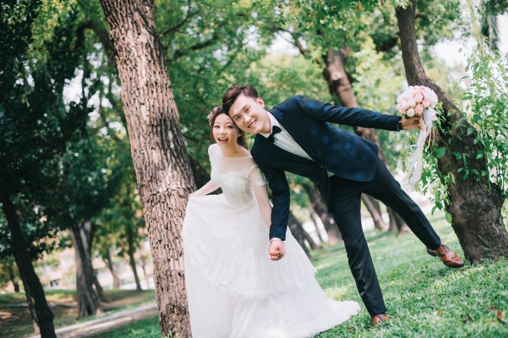 【婚紗攝影】 3分鐘教妳拍時下最流行的「輕婚紗」！