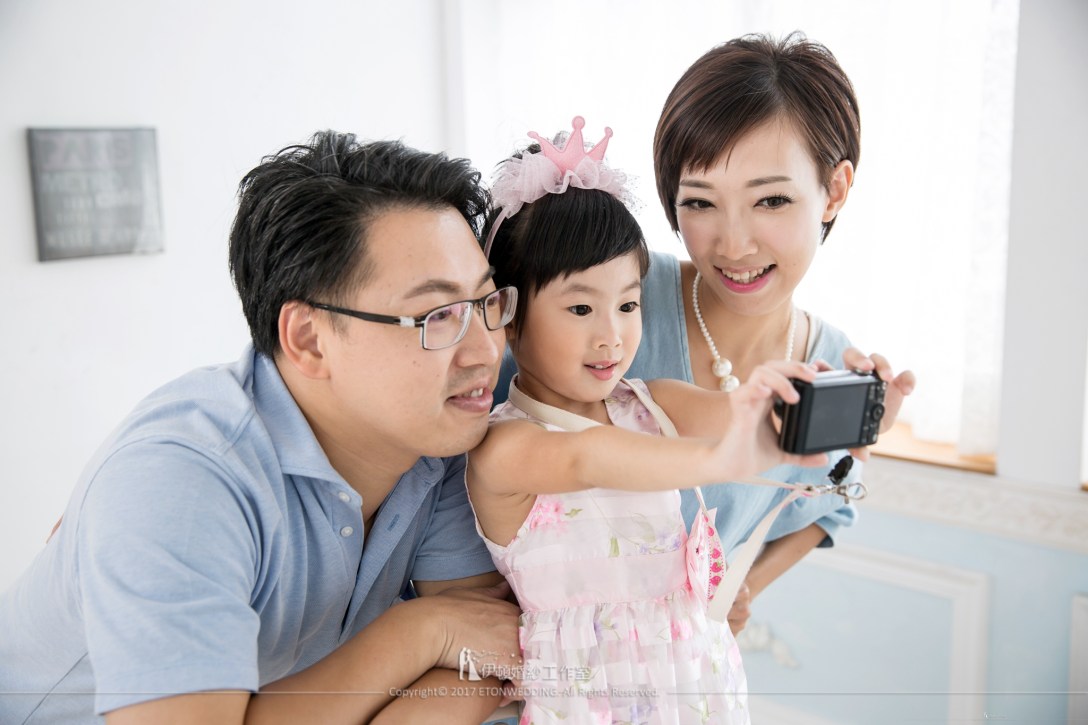 全家福照,台北全家福照,ptt全家福照,台北 全家福照,全家福照 推薦,全家福照價錢,全家福照攝影,全家福照 推薦,全家福拍照姿勢,全家福照板橋 