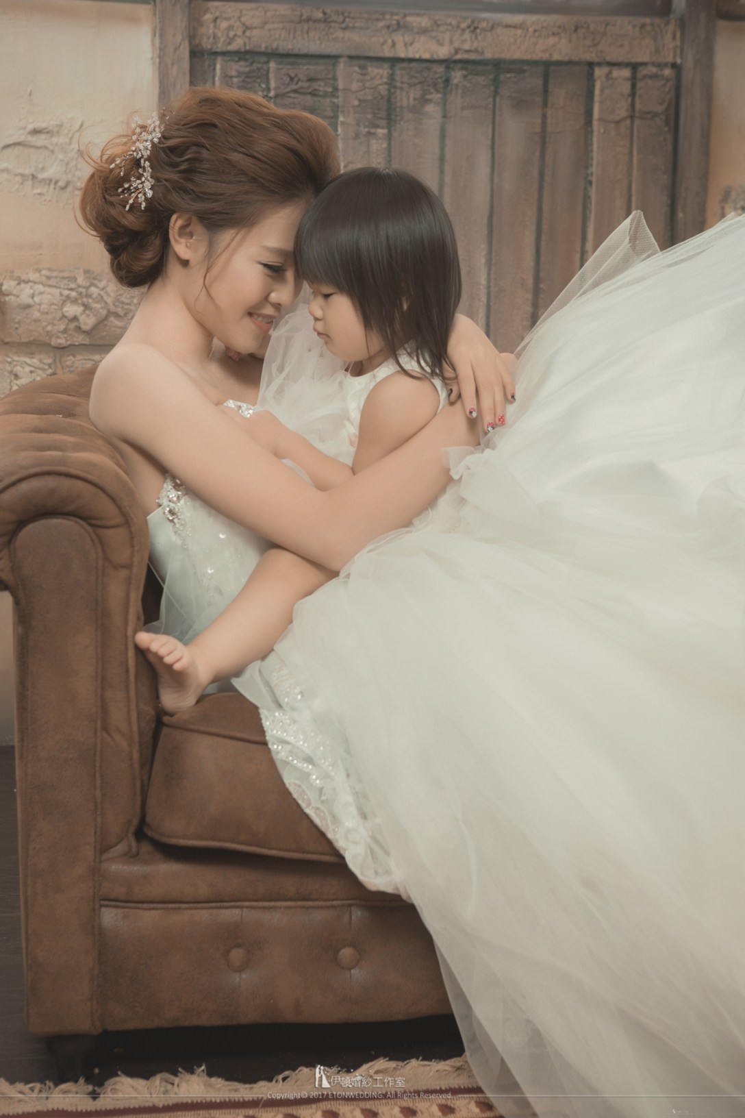 親子寫真,母女寫真,親子照,全家福,全家福攝影,全家福寫真,親子攝影,母女攝影 推薦,全家福攝影 推薦,全家福 推薦,親子寫真 姿勢,親子寫真 推薦