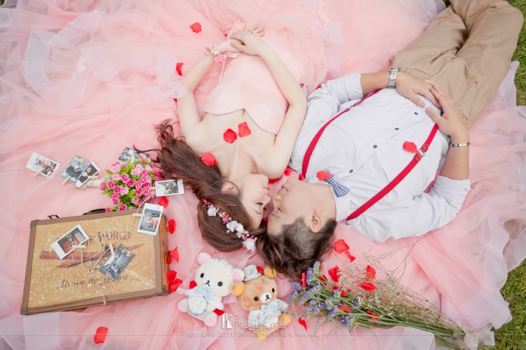 【自助婚紗】婚紗照唯美的秘訣—「花瓣」婚紗照超實用介紹