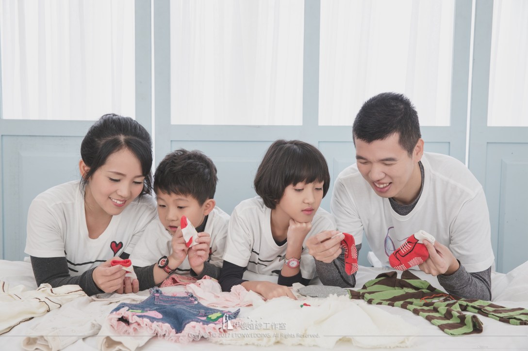 全家福照,台北全家福照,ptt全家福照,台北 全家福照,全家福照 推薦,全家福照價錢,全家福照攝影,全家福照 推薦,全家福拍照姿勢,全家福照板橋 