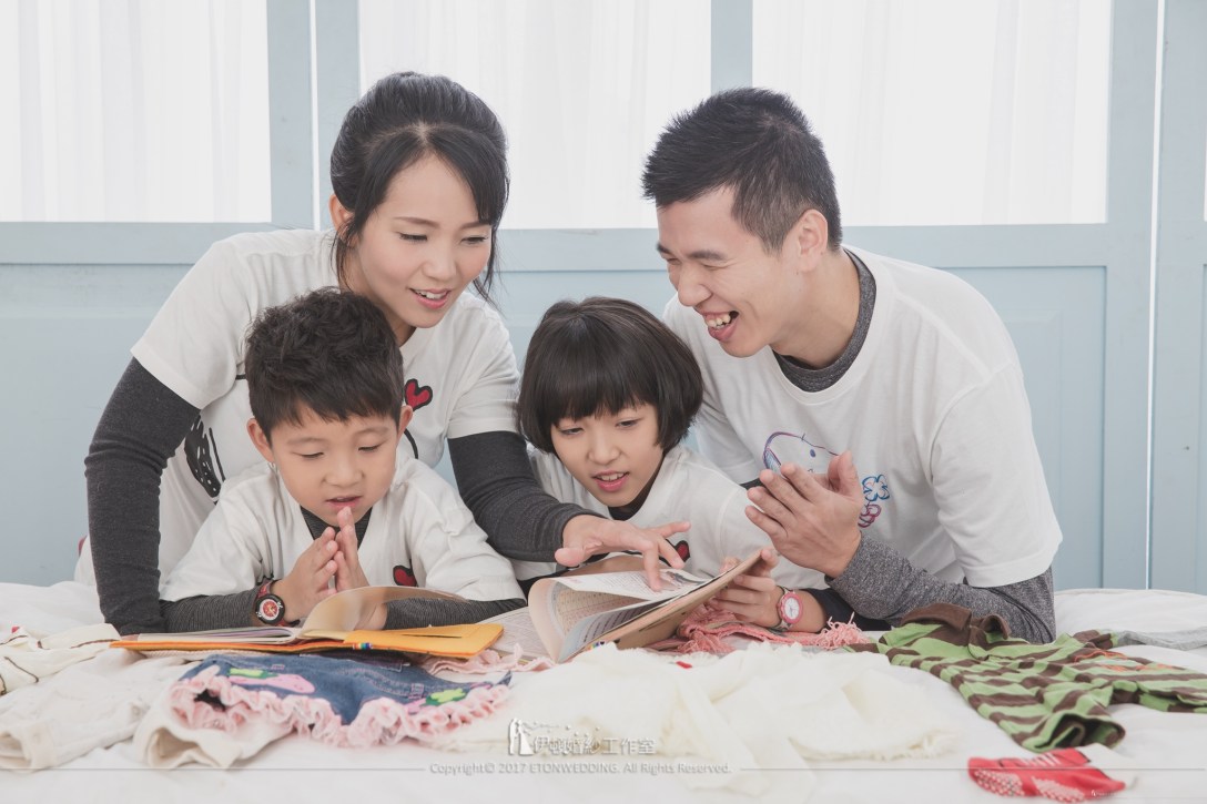 全家福照,台北全家福照,ptt全家福照,台北 全家福照,全家福照 推薦,全家福照價錢,全家福照攝影,全家福照 推薦,全家福拍照姿勢,全家福照板橋 