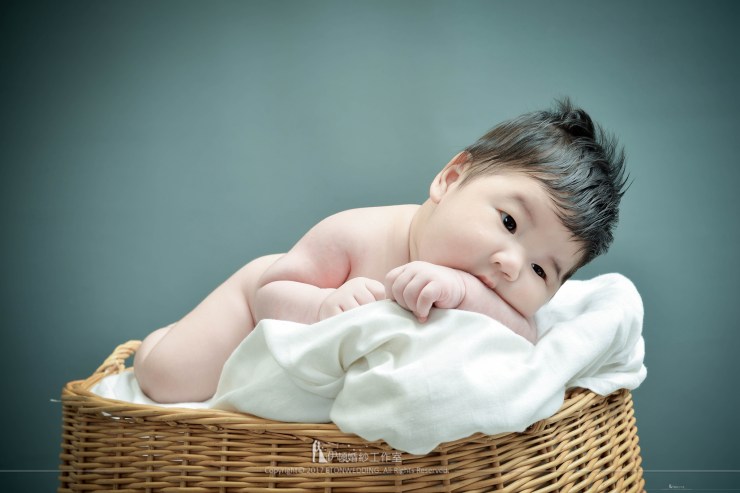 【寶寶寫真】最萌的寶寶照拍攝教學，爸爸媽媽們必備的寶寶寫真秘笈