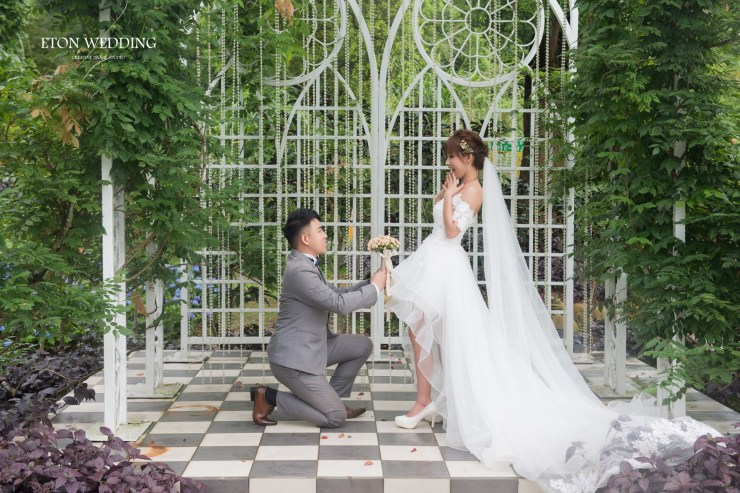 【自助婚紗】婚紗趨勢：短版禮服最佳取景地點&婚紗照拍攝小秘訣