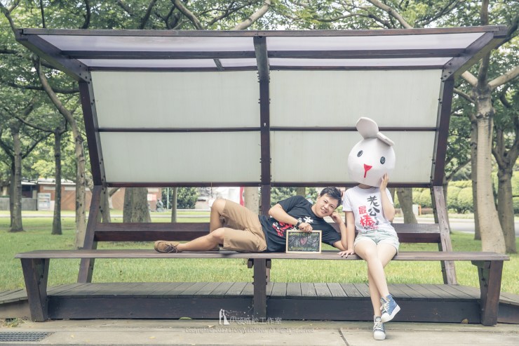 【自助婚紗】婚紗照道具推薦清單—七項兔子頭套婚紗照必備姿勢